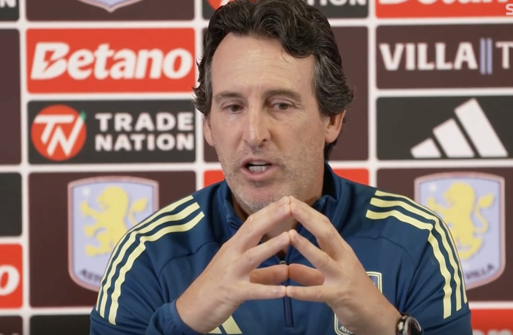 上赛季维拉英超第6，埃梅里：预算不足，本赛季连前七也争不了