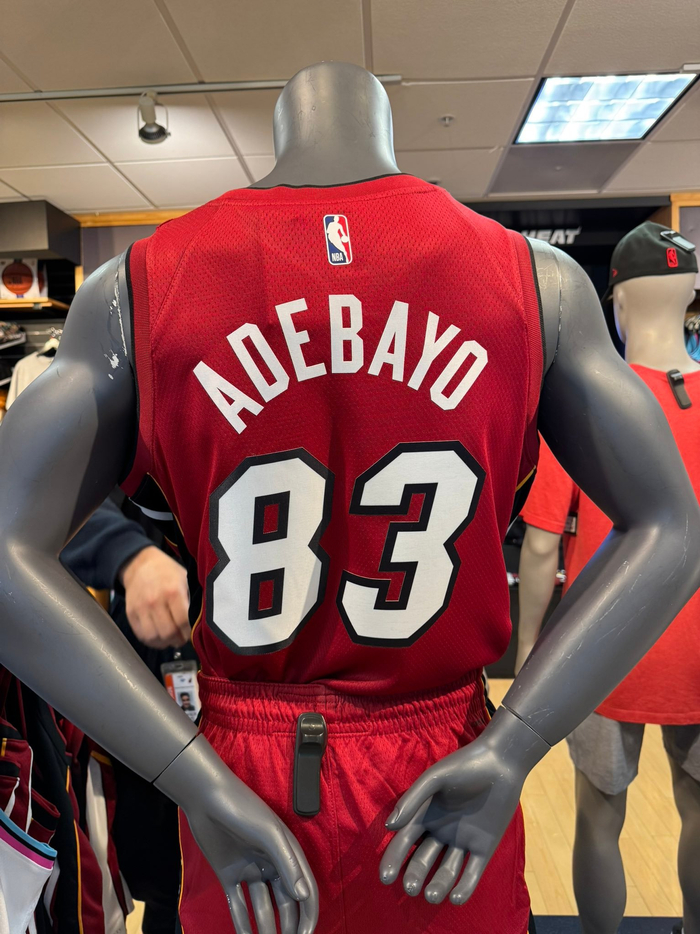 星空体育网页-热火推出特制版83号阿德巴约球衣|NBA|巴姆-阿德巴约|巴姆·阿德巴约|迈阿密热火队|nba_新浪体育_新浪新闻